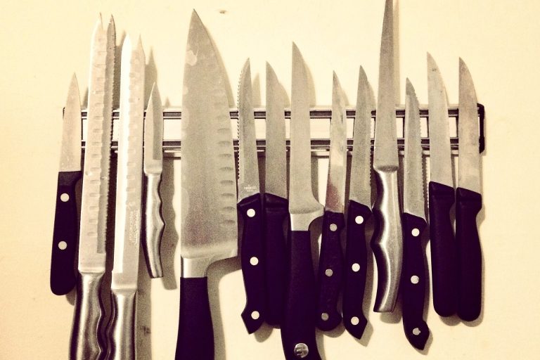 We can keep your kitchen's knives razor sharp with our regular sharpening program